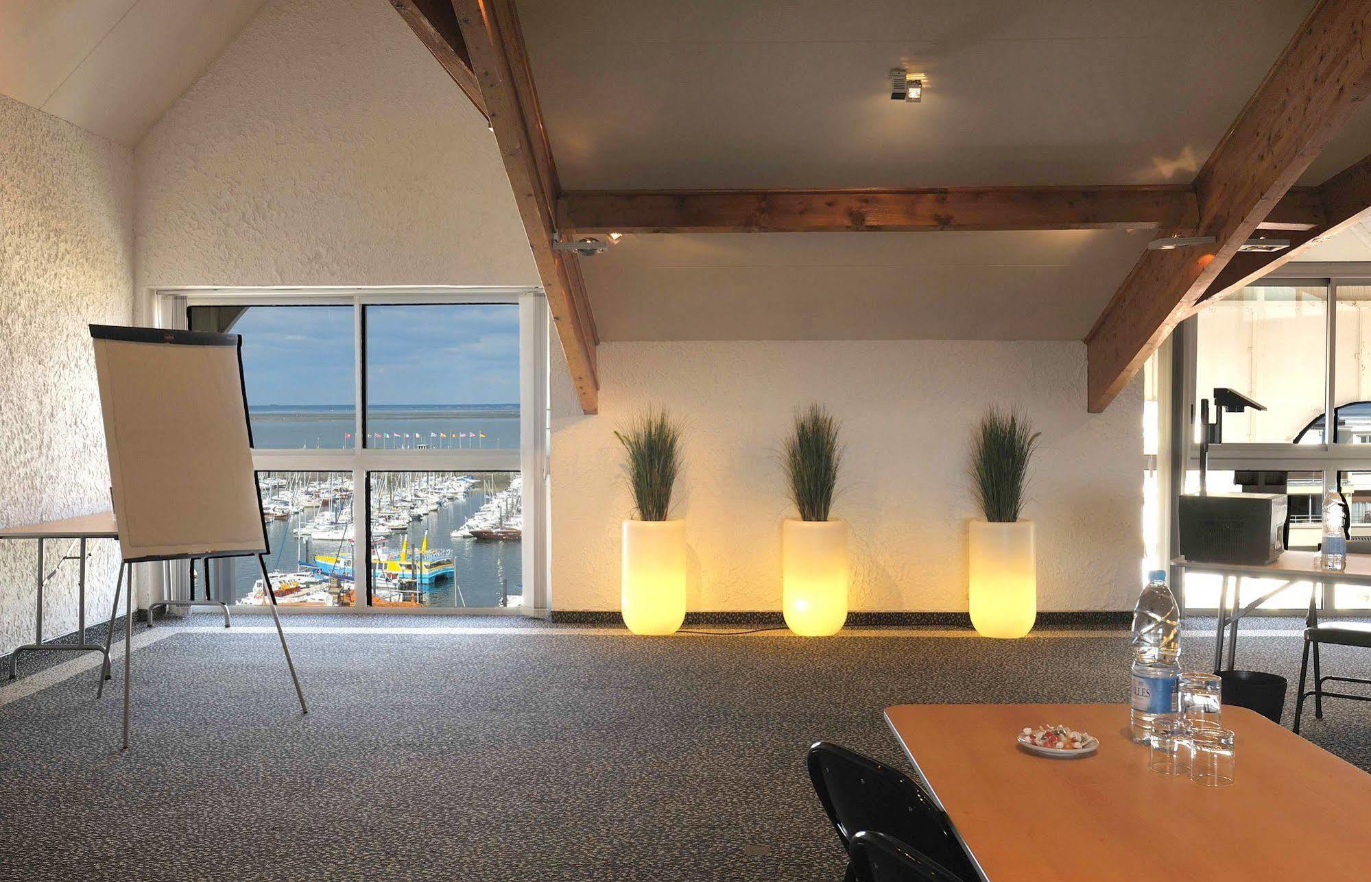 Hôtel Le Nautic Arcachon Exterior foto